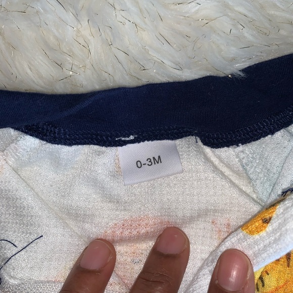 Baby Boy All Over Cartoon animals Design Long-sleeves Baby Jumpsuit. 0-3 M - Picture 6 of 9